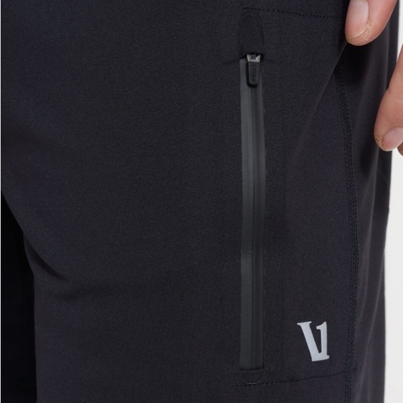 Vuori Men’s “Sunday Performance” Short 7.5” Inseam Linerless (M) Black Gym - Picture 6 of 12
